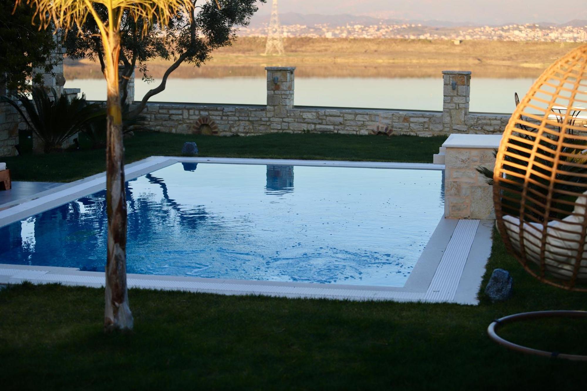 Green Villa With Private Pool Durres Luaran gambar